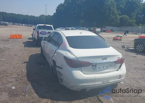 2018 Infiniti Q50 2.0T Luxe z USA, uszkodzony, nr VIN JN1CV7AP1JM240996